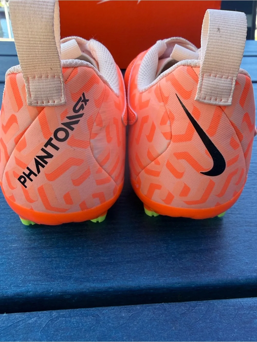 Nike Kids' PhantomVSN Indoor Soccer Shoes - Bright Orange